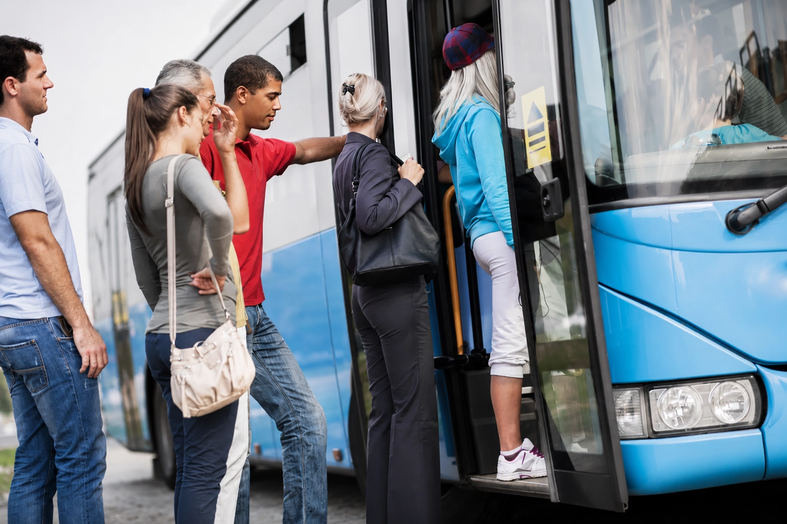 Xovis Bus